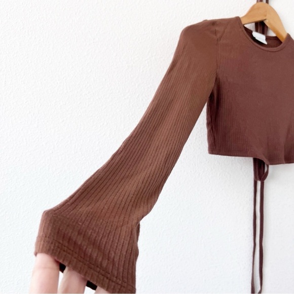 Stillwater Rib Cross Chocolate Brown Long Sleeve Crop Top - Picture 2 of 8